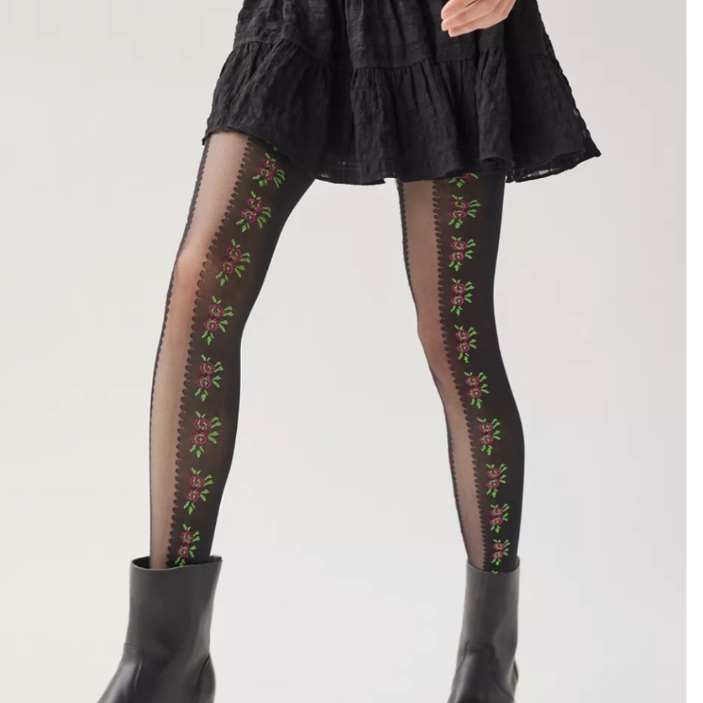 Astrid Floral Boho Peasant Hip Hipster Hippie Art Chic Modern Artsy Modern Tight